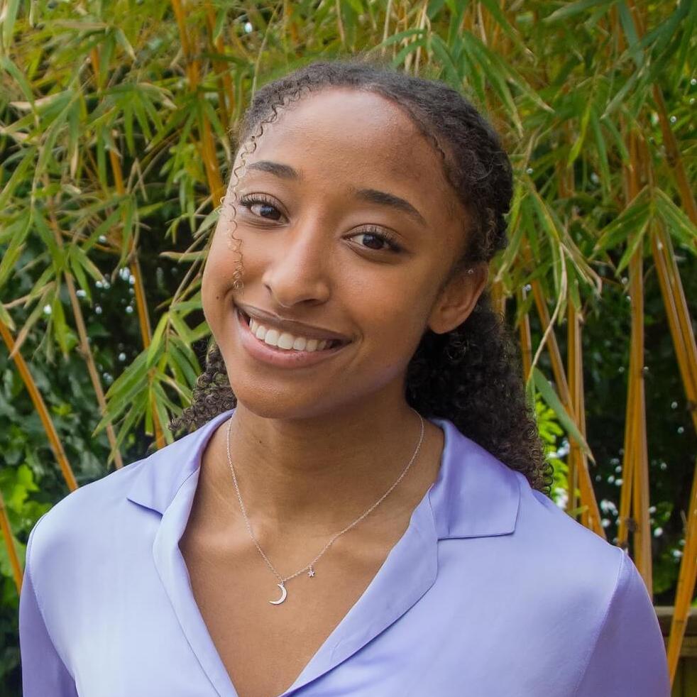 Tilting Futures participant Maya is now a Diversity, Equity, and Inclusion and Talent Strategy Analyst at Goldman Sachs