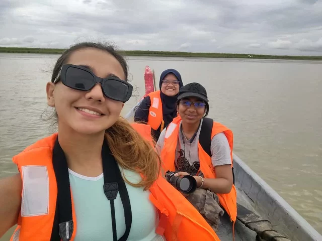 New horizons are calling. Will you answer? 🌊
There are only 3 DAYS LEFT to apply for Take Action Lab Accelerator 2026!
If you’re looking to grow your impact, build your global network, and find your agency, this is the summer program for you, but you have to move fast!
⚠️ FINAL DEADLINE: JANUARY 23 ⚠️ 
Applications for June 2026 in 3 days! Don’t miss the boat! Link in bio 🚣‍♂️ 
#TiltingFutures #TakeActionLab #3DaysLeft